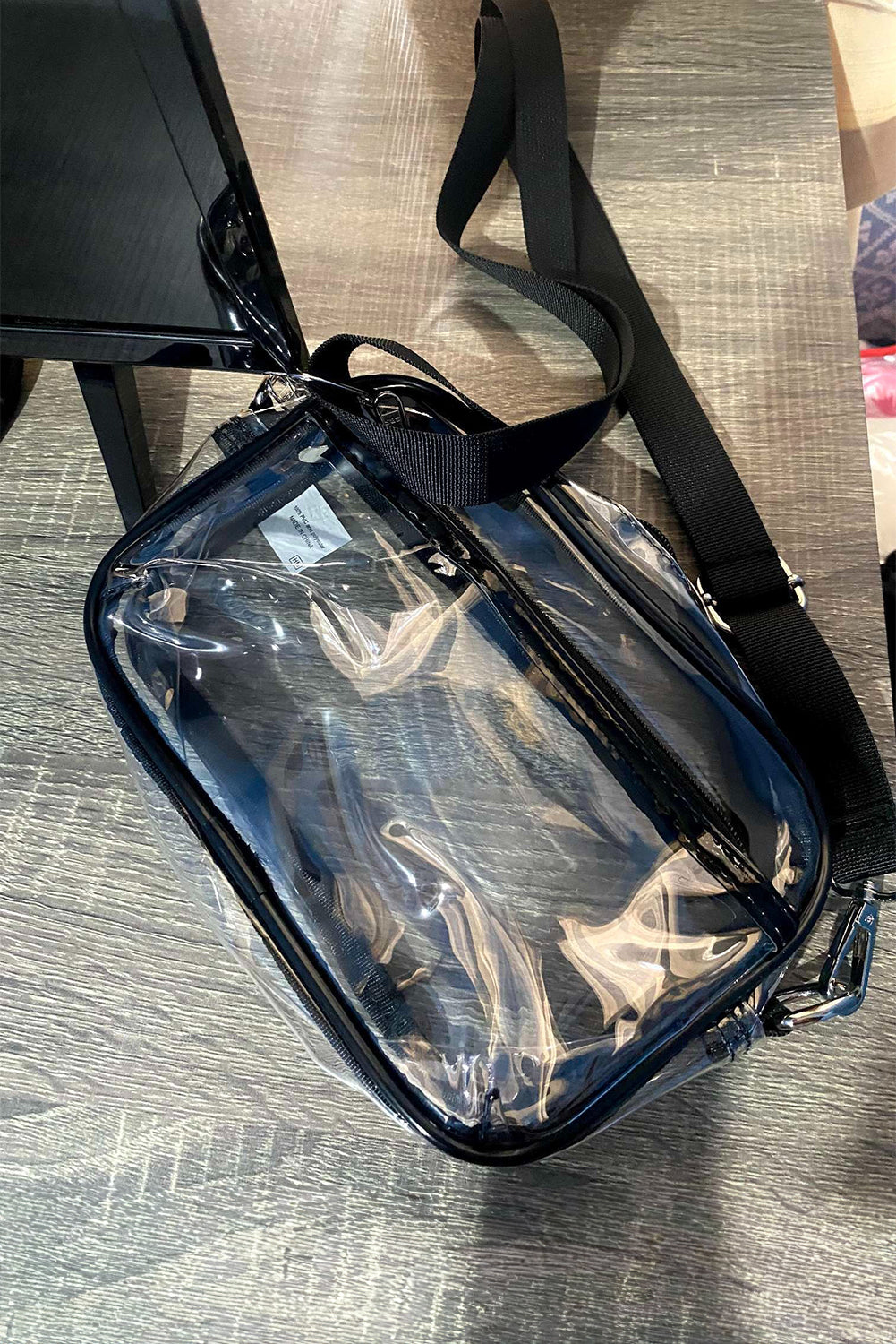 Party All Night Clear Multi-Pocket Contrast Edge Detachable Strap Clear Shoulder Bag